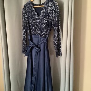 Jessica Howard formal dress